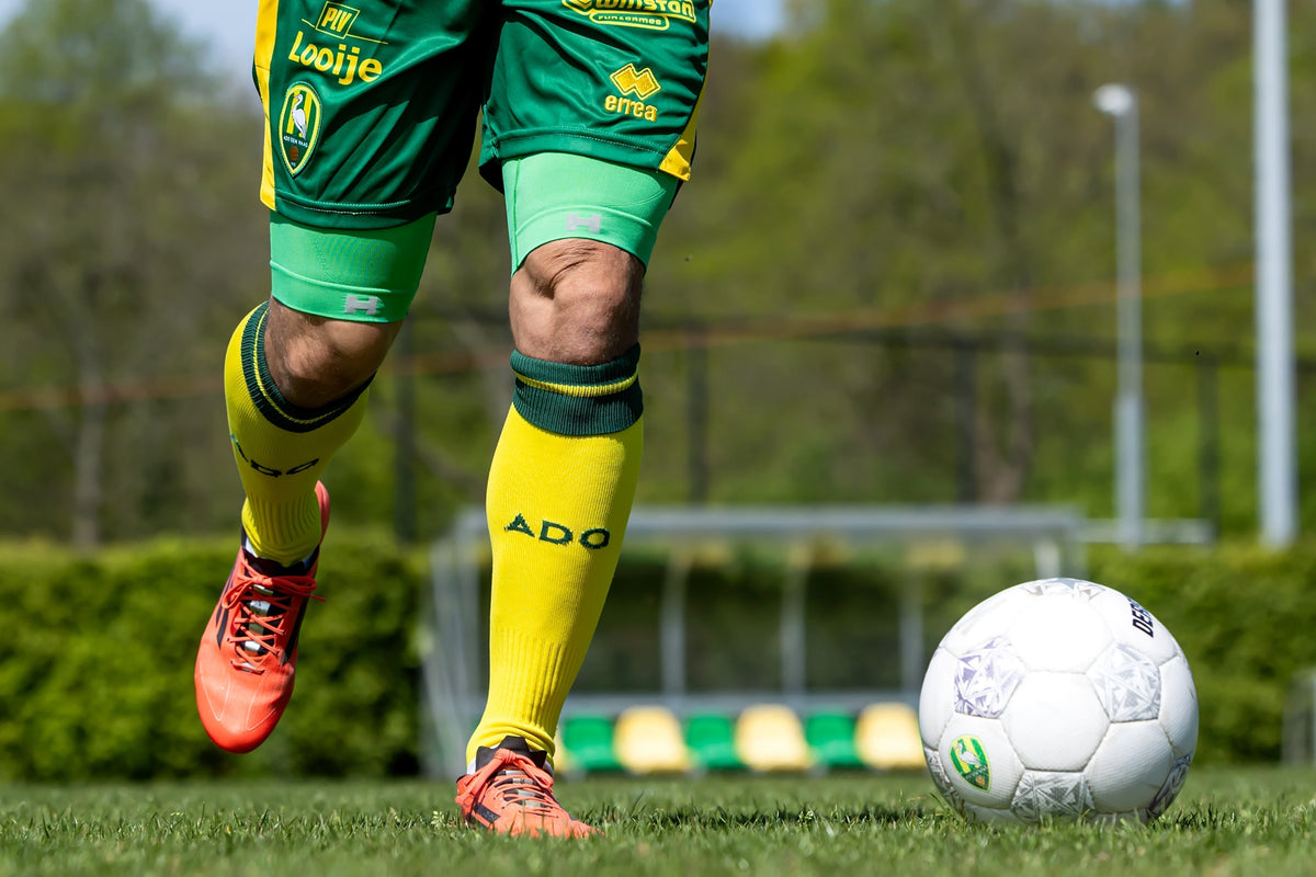 Pourquoi de plus en plus de footballeurs portent-ils des shorts de compression ?