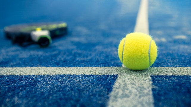 Padel en voetbelasting: waarom stabiliteit belangrijk is