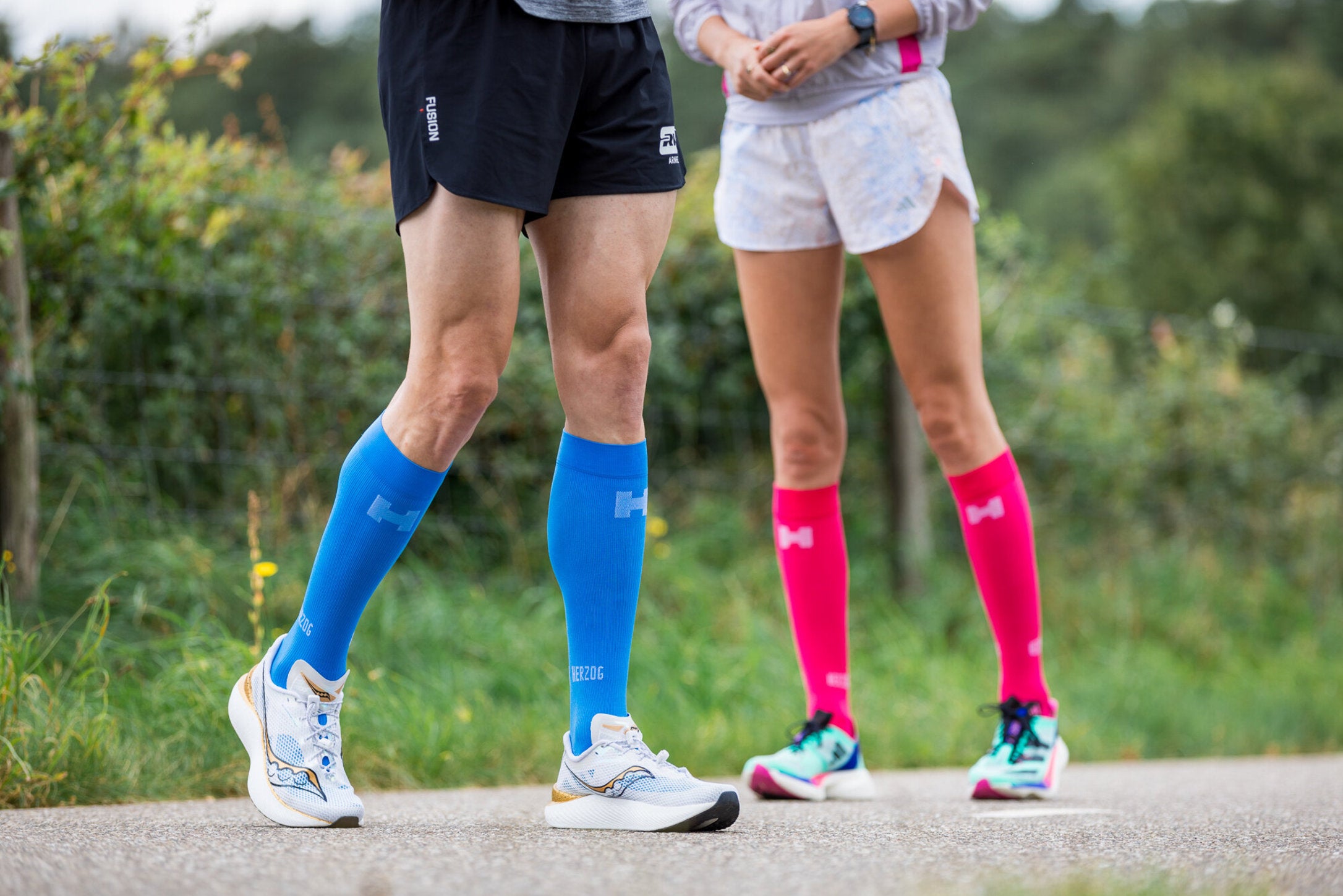 The differences between standard sports socks and true compression stockings
